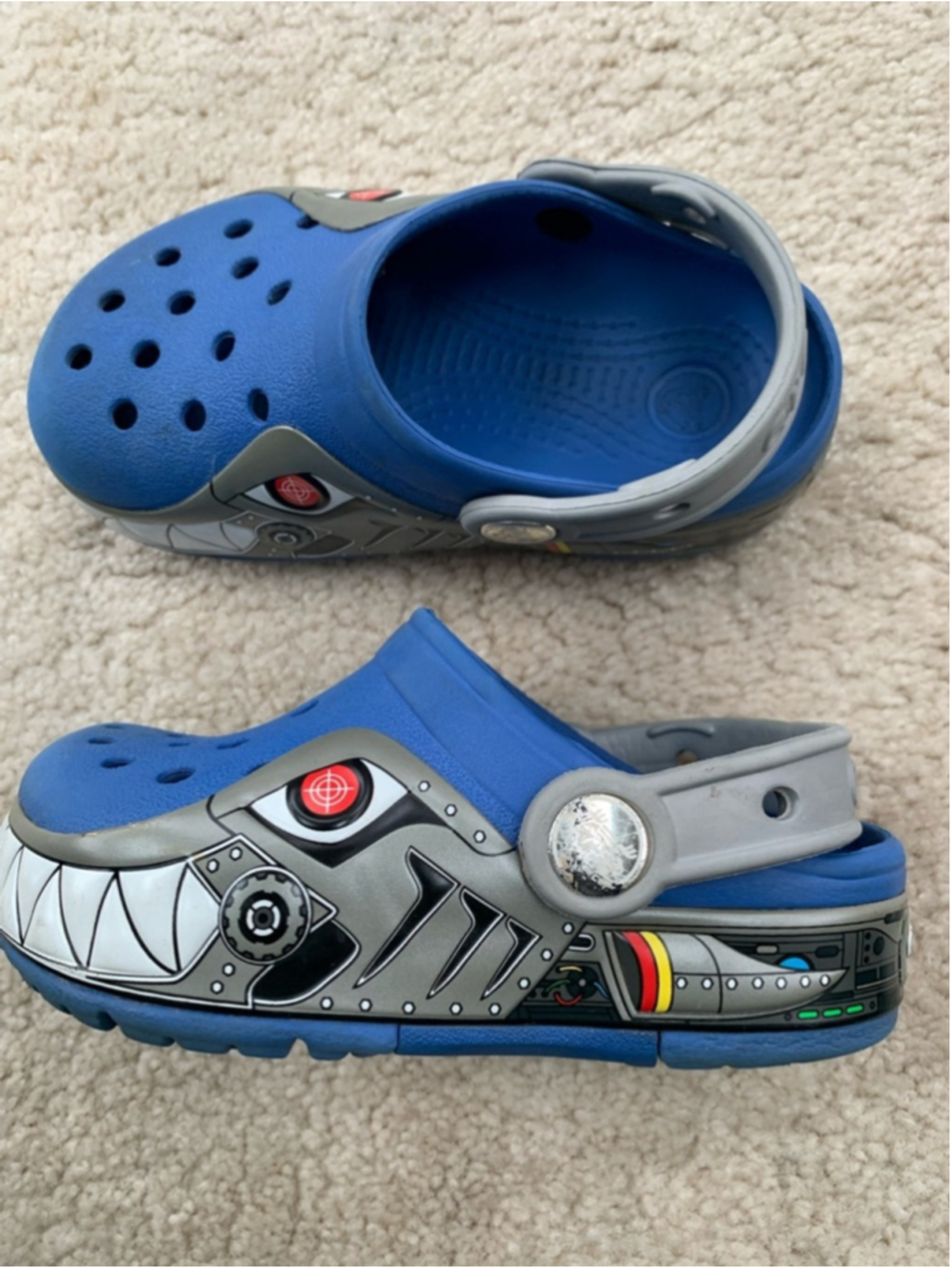 Crocs Toddler Size 9 Robo Shark Slip On Clog Sandals - Picture 5 of 7